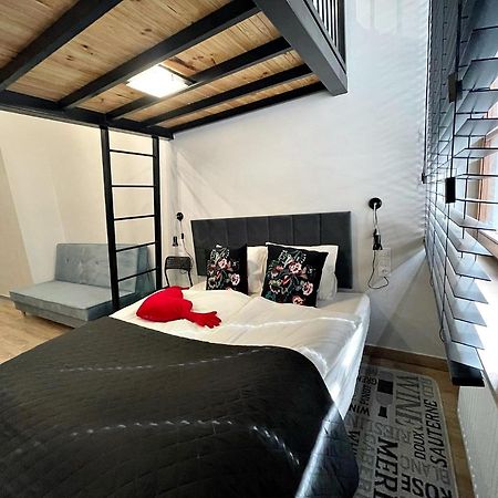 Apartamenty Loftowe Blisko Rynku Breslavia Esterno foto